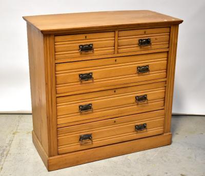 An Edwardian satin walnut chest of two short over three long drawers, on plinth base, 100 x 103 x 49cm (af).