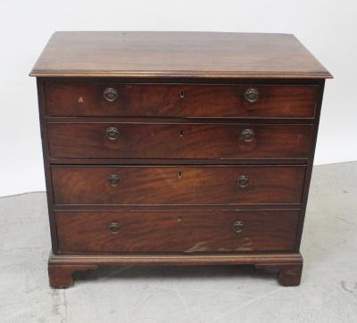 A George III mahogany chest of four graduated drawers on square bracket feet, width 91.5cm.