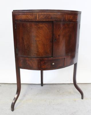 A George III mahogany line inlaid corner wash stand, height 84cm (af).